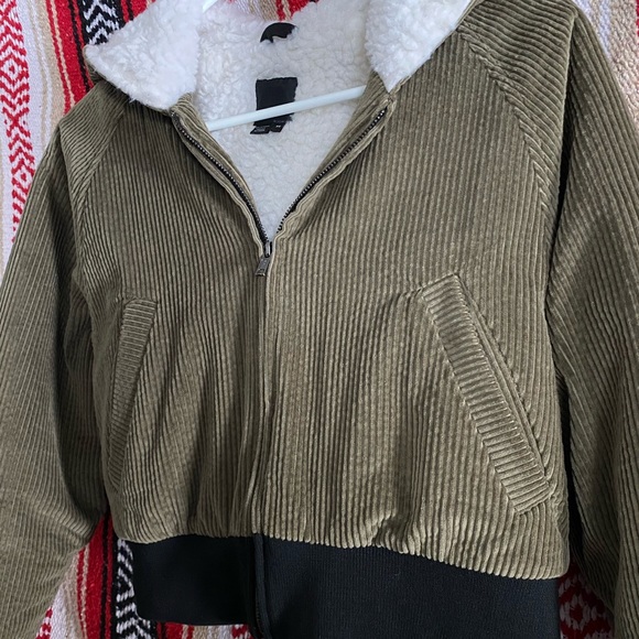 Twenty Montreal Crop Sherpa Hoodie - Picture 2 of 6